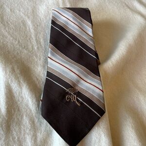 Vintage CounTess Wara tie